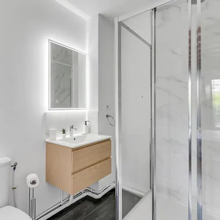 Bed & Breakfast 05 - Confortable Proche Paris Et Transports Avec Tv Wifi